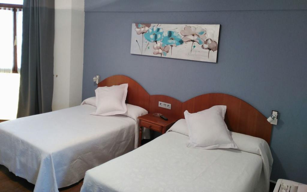 Hotel Urgain Oronoz-Mugaire Kültér fotó